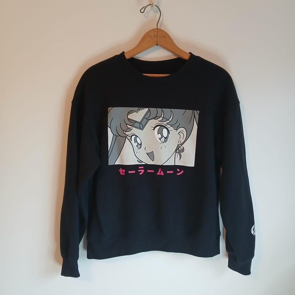 Sailor Moon- Sweatshirt- Graphic- Black- Size Medium Juniors - Picture 4 of 10